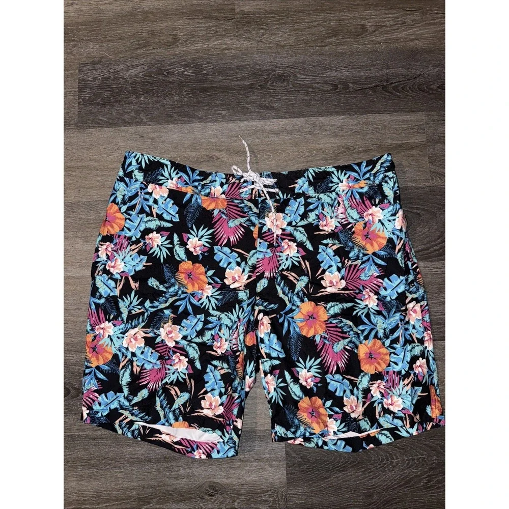Mens Size XXL Swim Trunks, Mesh Lining Bright Tropical Print 8